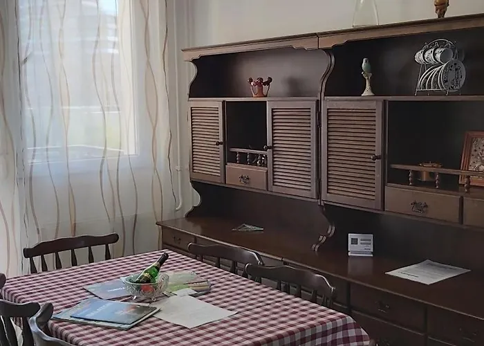 Ancsi-lak 公寓 陶波尔曹